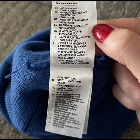 H&M DIVIDED Blue White NYC Embroidered Beanie Toboggan Unisex One Size Hat - Picture 6 of 6